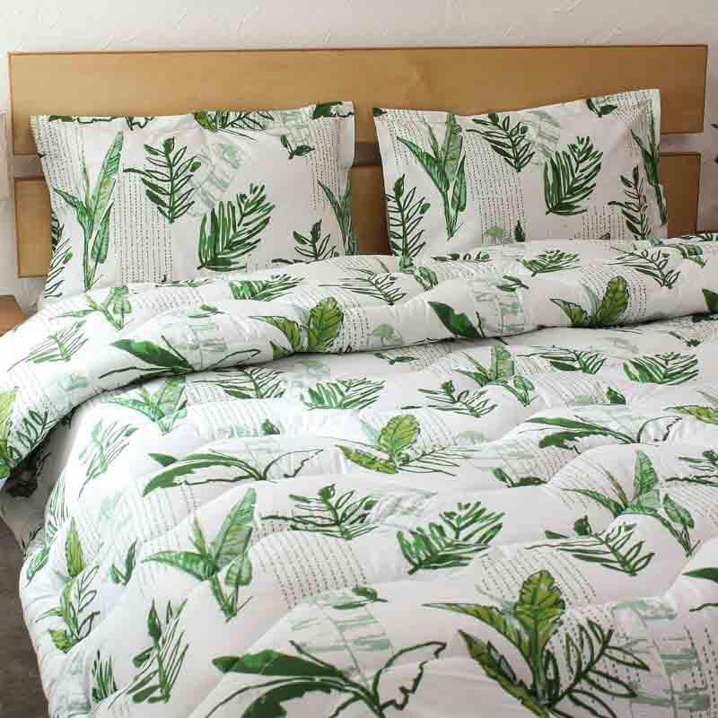 Buy Vanam Comforter - Green Comforters & AC Quilts from Vaaree