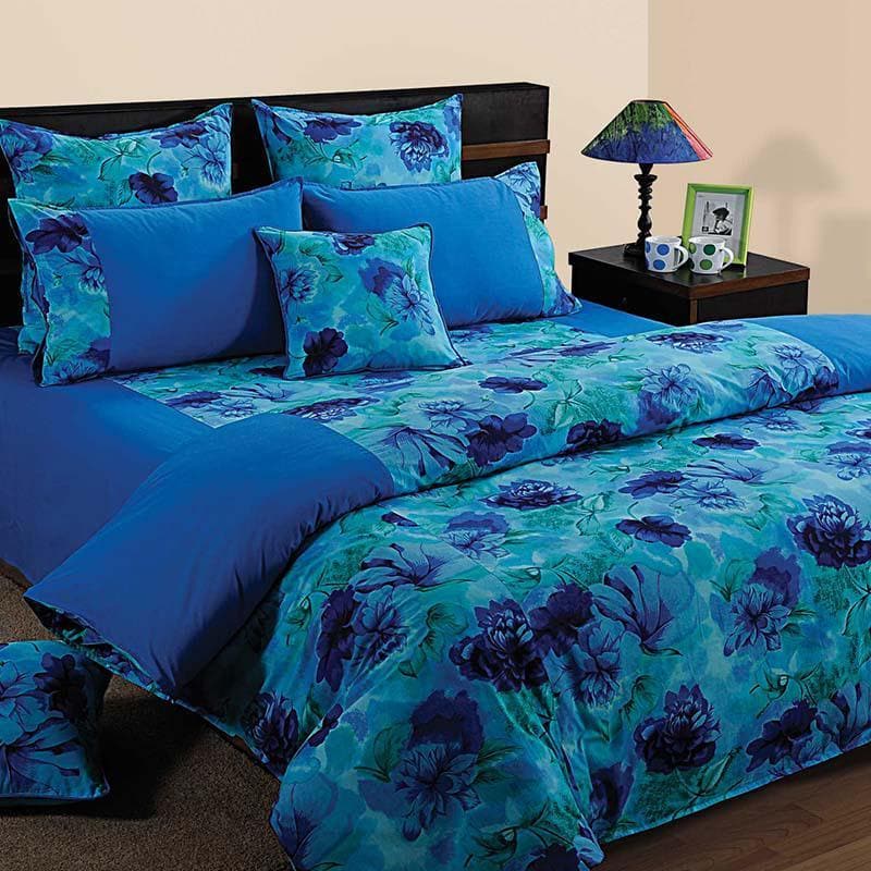 Buy Blue Bliss Comforter Comforters & AC Quilts from Vaaree