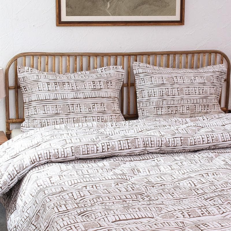 Buy Sanchi Double Comforter - Grey Comforters & AC Quilts from Vaaree