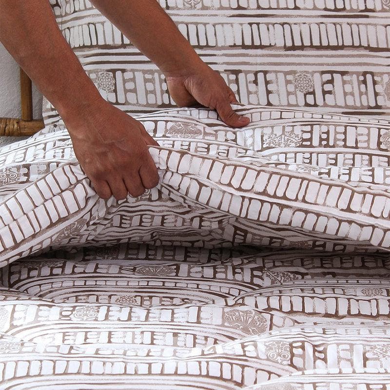 Buy Sanchi Double Comforter - Grey Comforters & AC Quilts from Vaaree