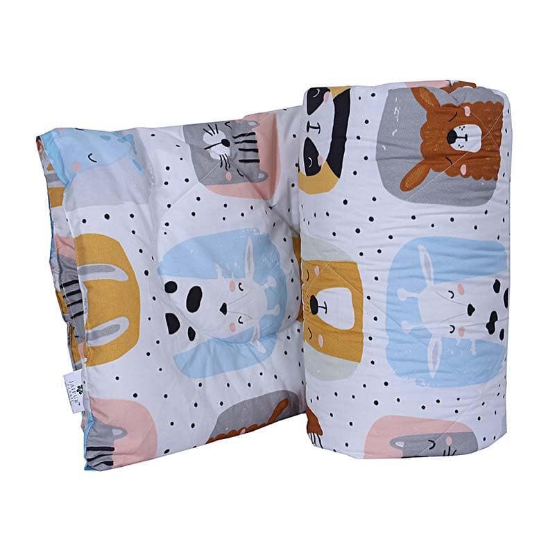 Buy Fauna Tales Kids Comforter Comforters & AC Quilts from Vaaree