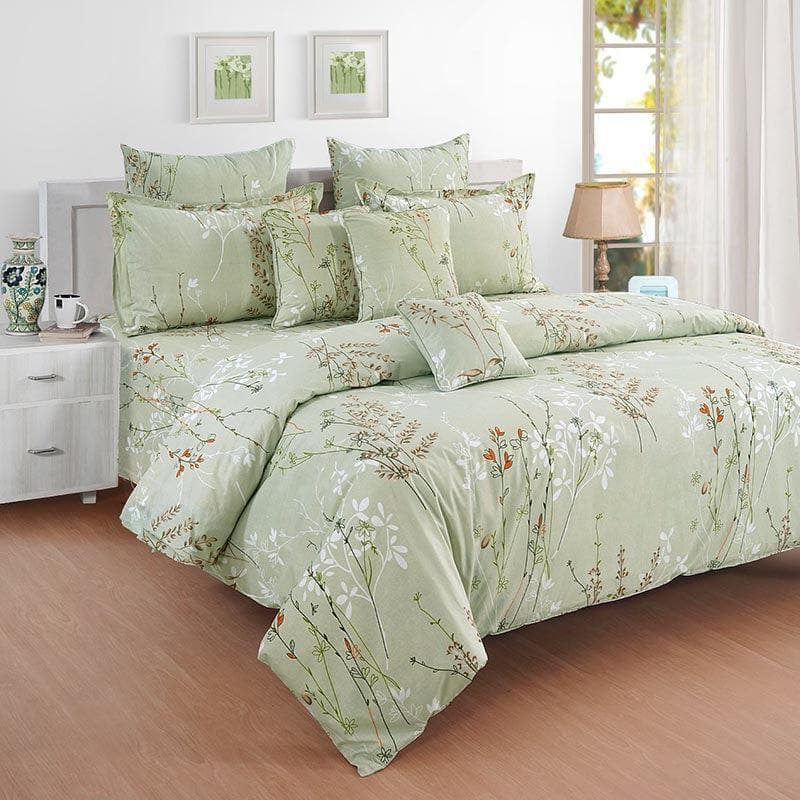 Buy Peace Lily Comforter Comforters & AC Quilts from Vaaree