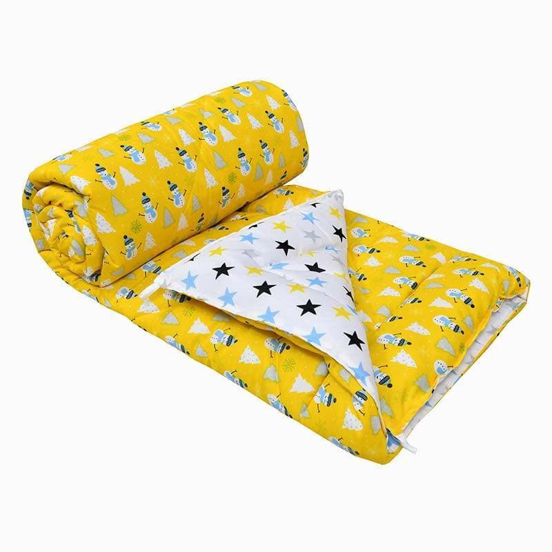 Buy Snow & Stars Reversible Kids Comforter - Yellow Comforters & AC Quilts from Vaaree