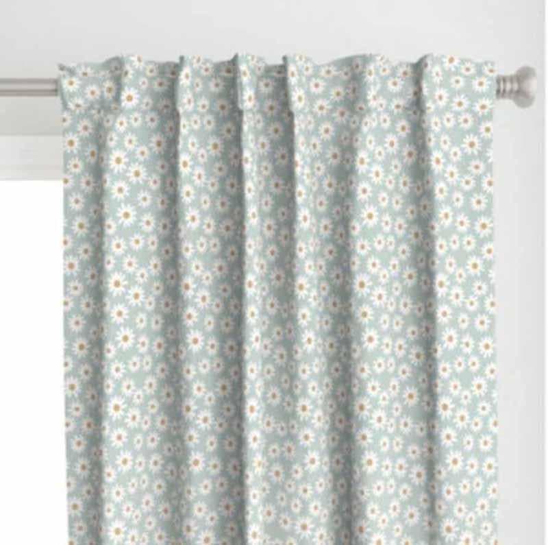 Curtains - Dainty Daisy Curtain