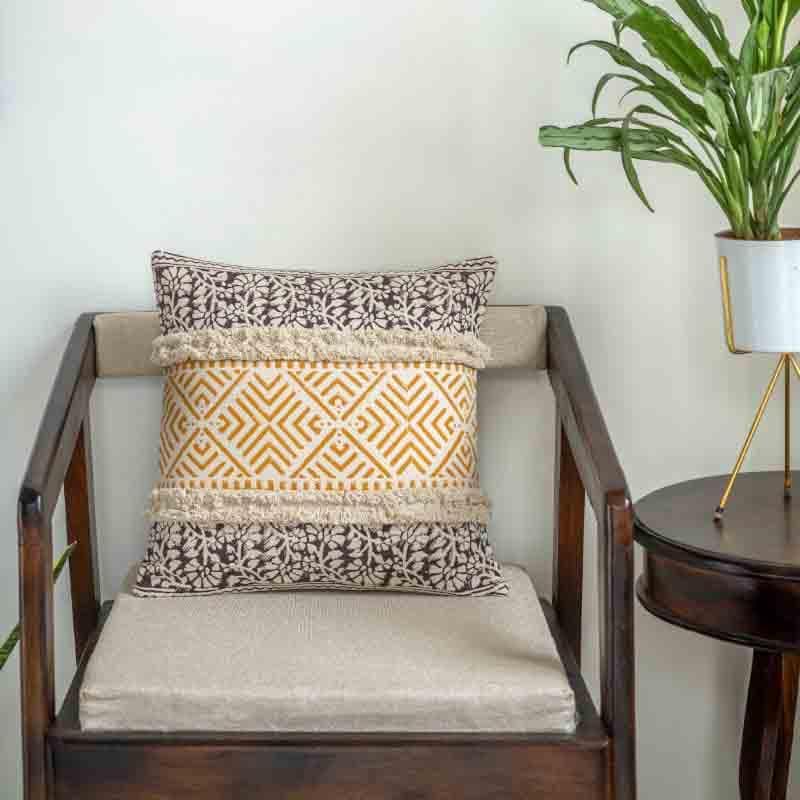 Buy Abstract Treat Cushion Cover Cushion Covers from Vaaree