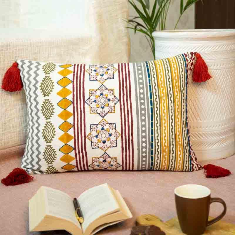 Buy Chimera Cushion Cover Cushion Covers from Vaaree