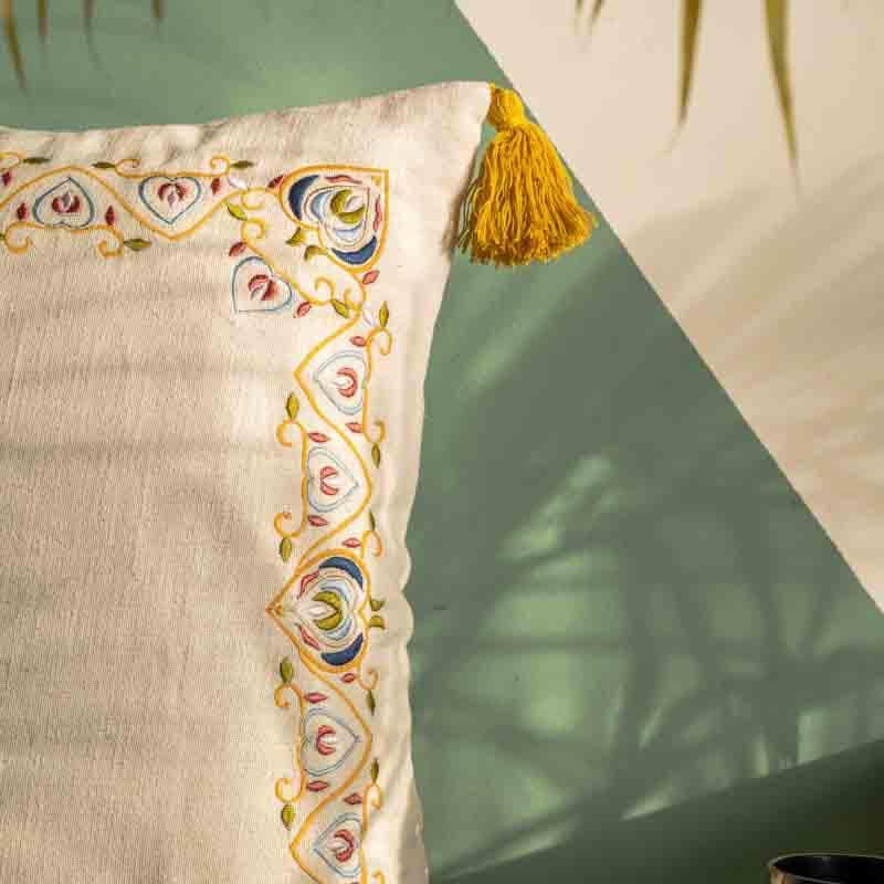 Buy Resol Cushion Cover Cushion Covers from Vaaree