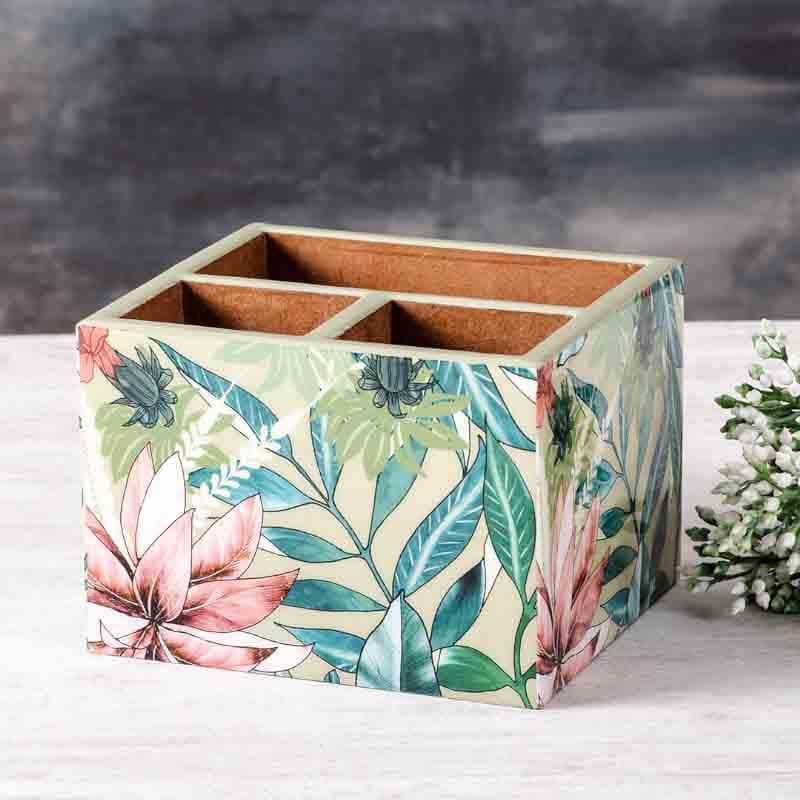 Buy Hawaii Heaven Cutlery Holder Cutlery Stand from Vaaree