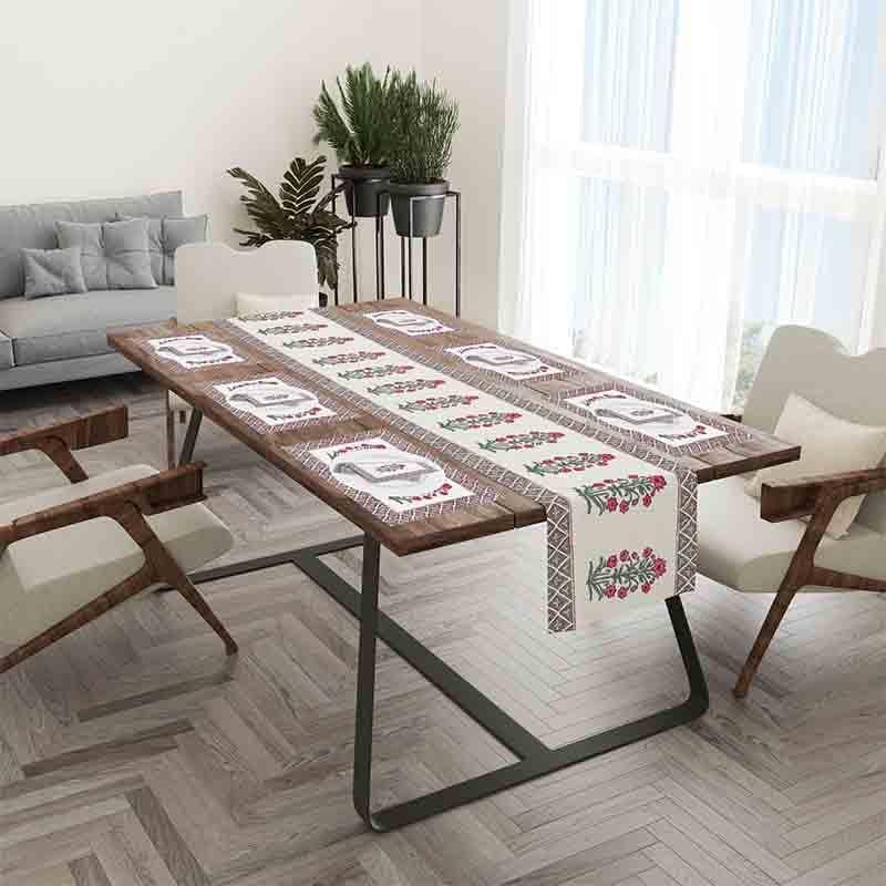 Buy Shola Table Set Dining Mat Set from Vaaree