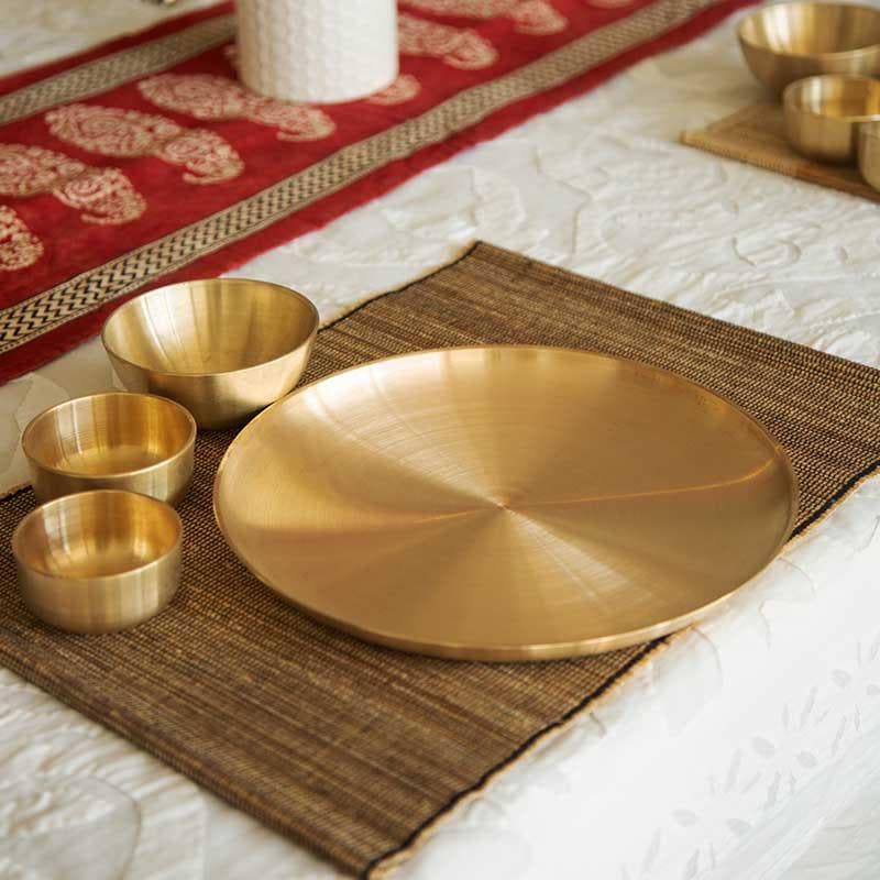 Buy Dinner Plate - Daffodil Bronze Plate Set - Four Pieces at Vaaree online