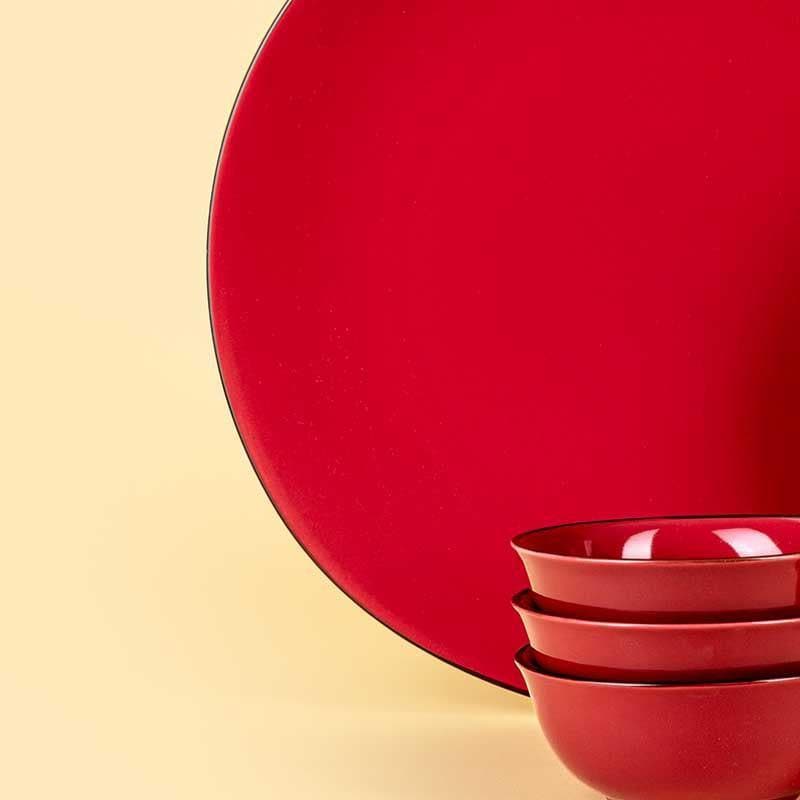 Buy Basic Crimson-y Dinner Set - 18 Piece Set Dinner Set from Vaaree