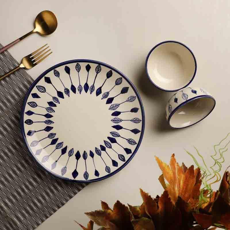 Buy Teer Plate & Bowl - Three Piece Set Dinner Set from Vaaree