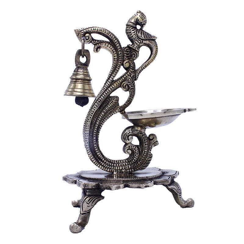 Buy Dancing Bird Diya Diyas from Vaaree