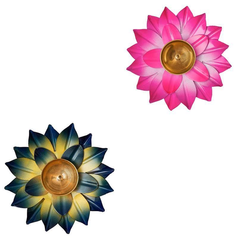 Buy Sacred Bloom Diya- Set Of Two Diyas from Vaaree