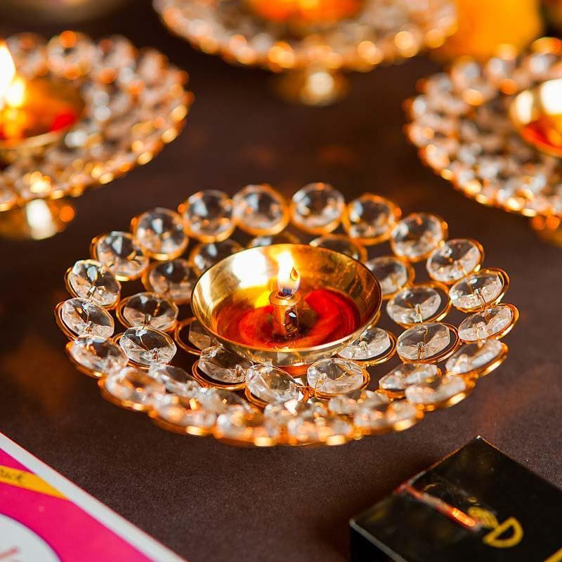 Buy White Petals Diya Diyas from Vaaree