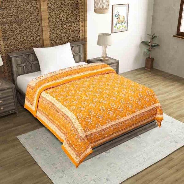 Buy Bouquet Butta Printed Razai - Orange Dohars from Vaaree