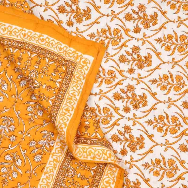 Buy Bouquet Butta Printed Razai - Orange Dohars from Vaaree