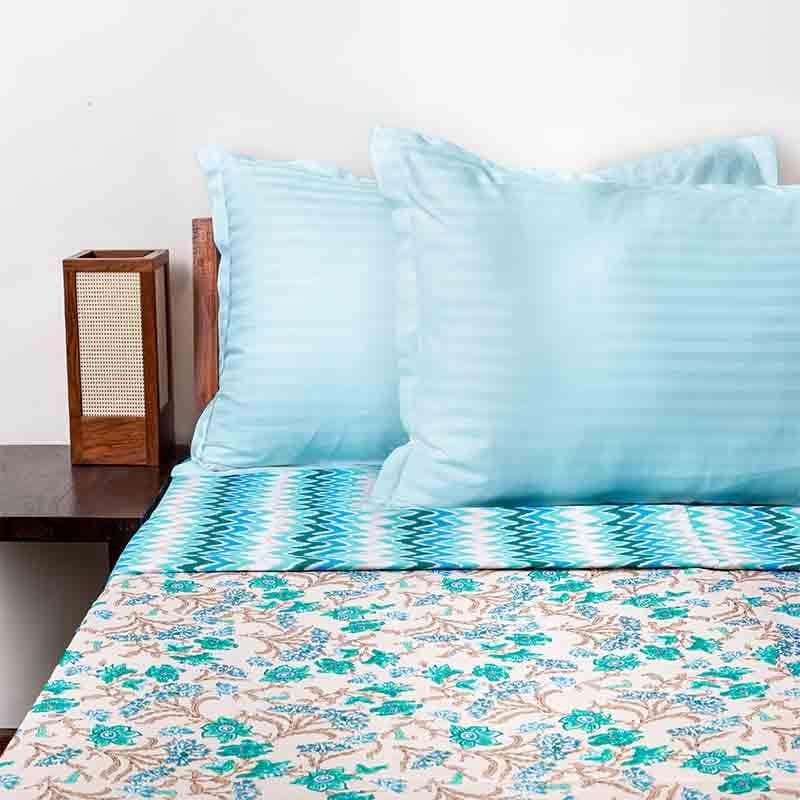 Buy Floral Blaze Dohar - Blue Dohars from Vaaree