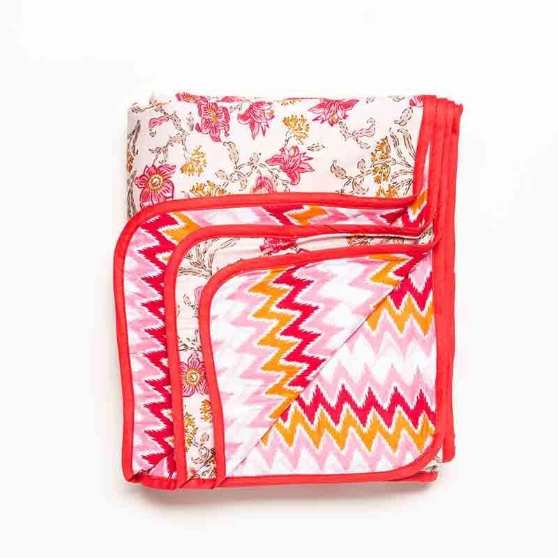 Buy Floral Blaze Dohar - Pink Dohars from Vaaree