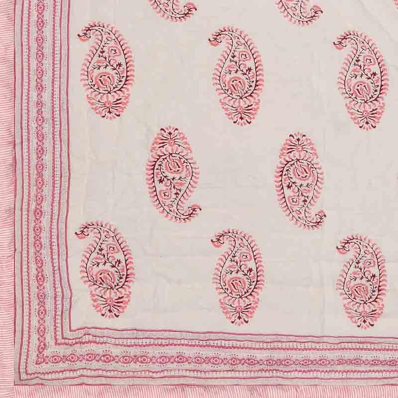 Buy Gulabo Printed Razai Dohars from Vaaree