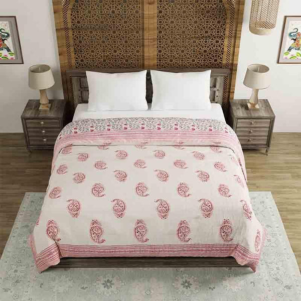 Buy Gulabo Printed Razai - Pink Dohars from Vaaree