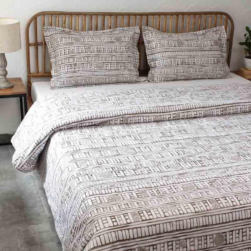 Buy Sanchi Duvet Cover - Grey Duvet Covers from Vaaree