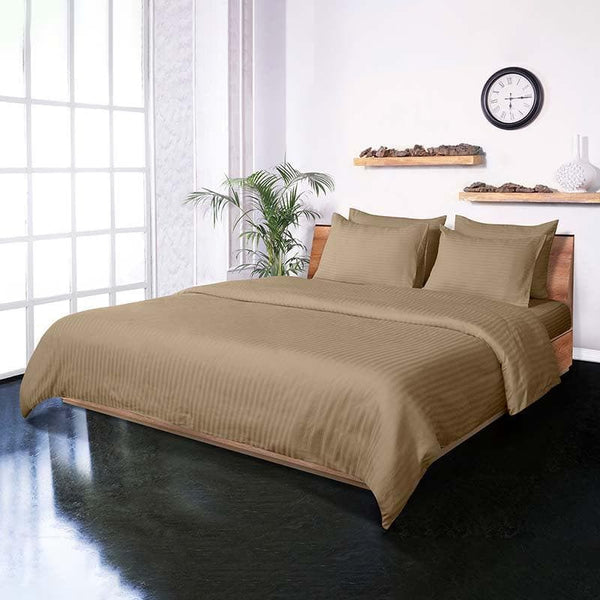 Buy Classic Striped Duvet Cover (Beige) Duvet Covers from Vaaree