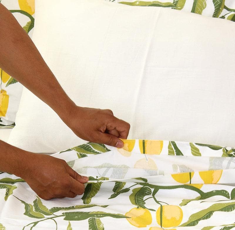 Buy Amra Duvet Cover - Yellow Duvet Covers from Vaaree