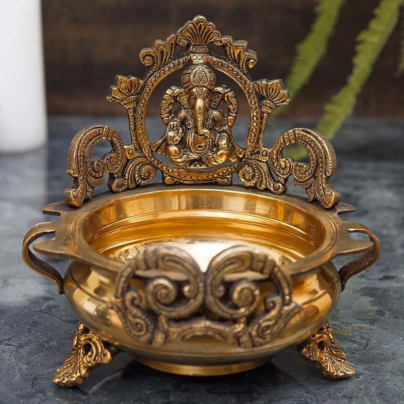 Buy Ornate Brass Urali Urli from Vaaree