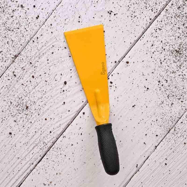 Buy UGAOO Gardening Bent Scraper - Medium Garden Tools from Vaaree