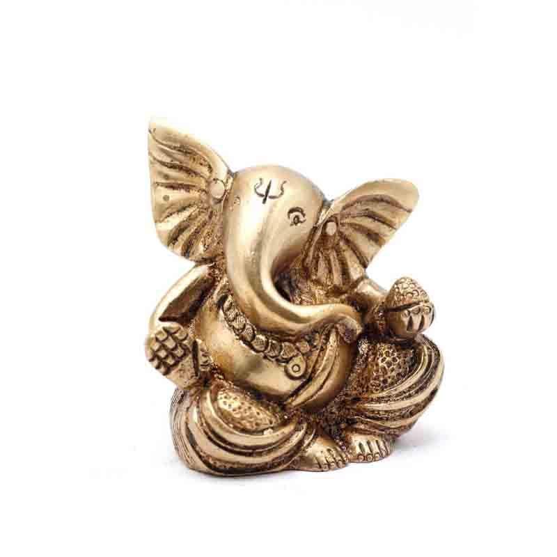 Buy Glorious Ganpati Murti Idols & Sets from Vaaree