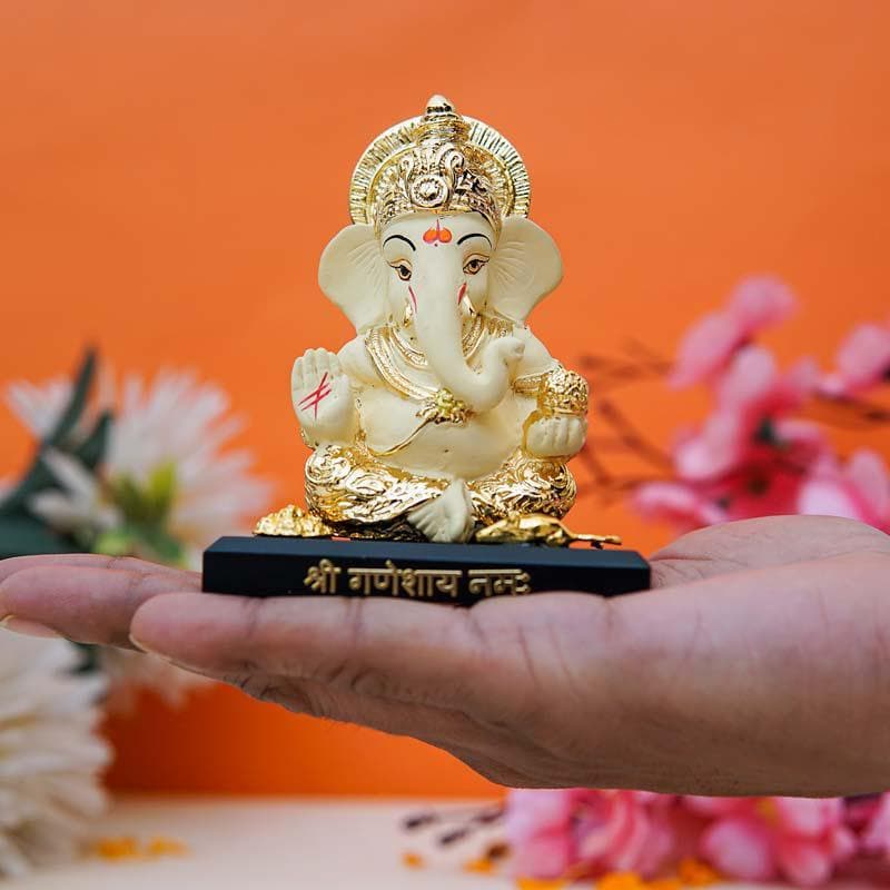 Buy Vakratunda Murti Idols & Sets from Vaaree