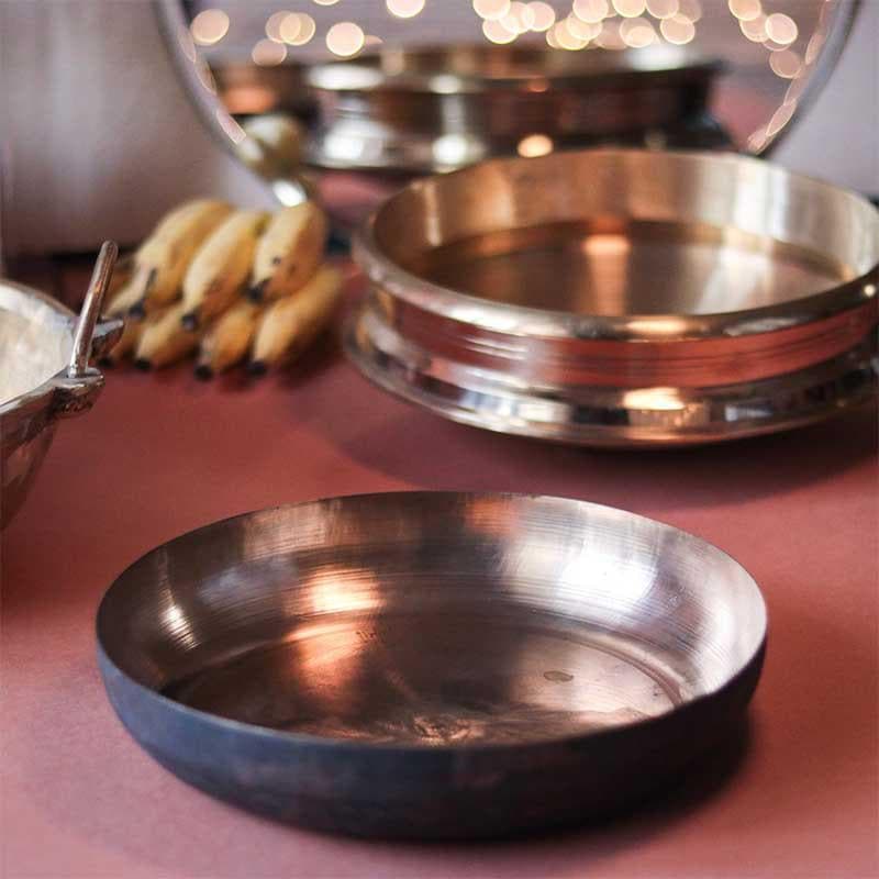 Buy Daffodil Bronze Kinnam Bowl from Vaaree