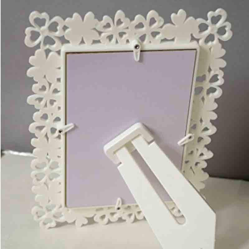 Buy Feather Floral Photo Frame Photo Frames from Vaaree