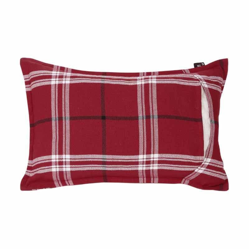 Buy Michelle Checkered Pillow Cover - Set Of Two Pillow Covers from Vaaree