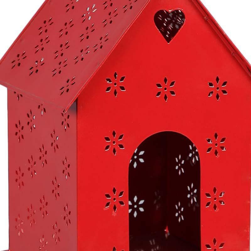 Buy Hello Birds Green Birdhouse- Red Pots & Planters from Vaaree