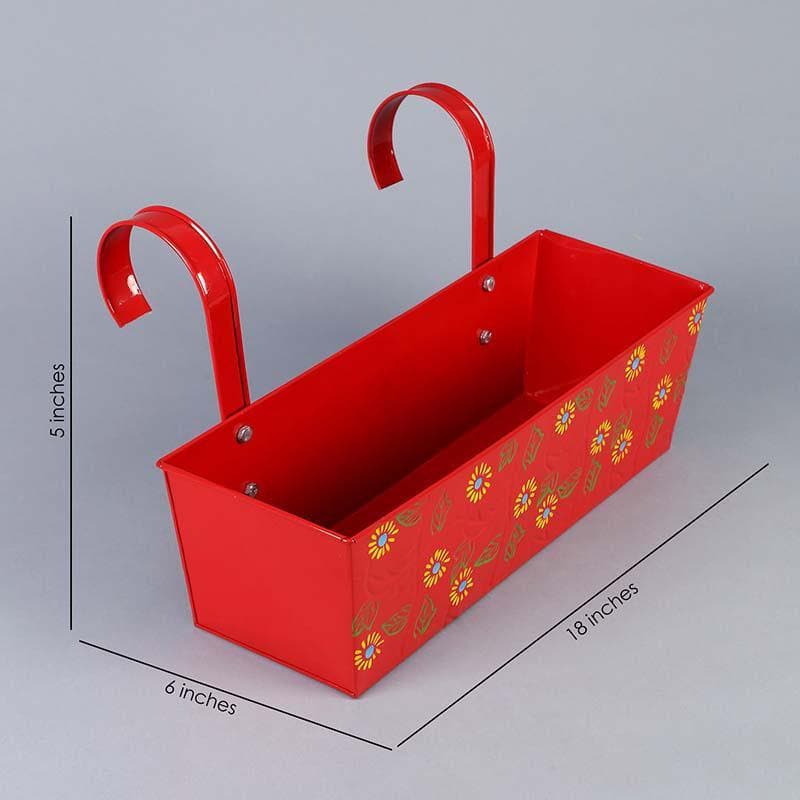 Buy Peppy Floral Planter Set Pots & Planters from Vaaree