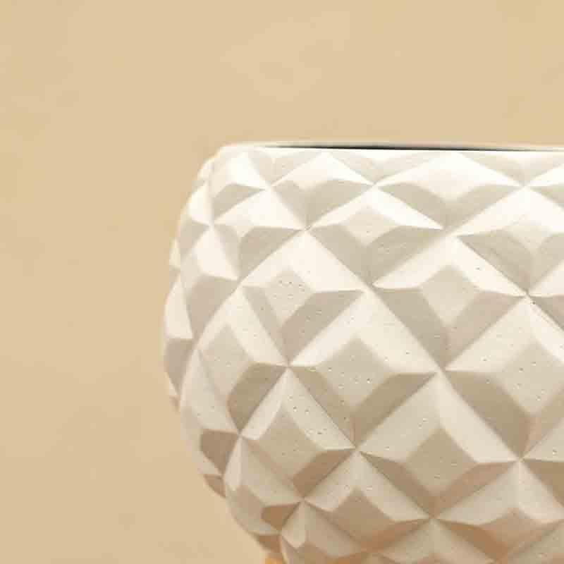 Buy UGAOO Planter Heraldry Vase Ball - White Pots & Planters from Vaaree