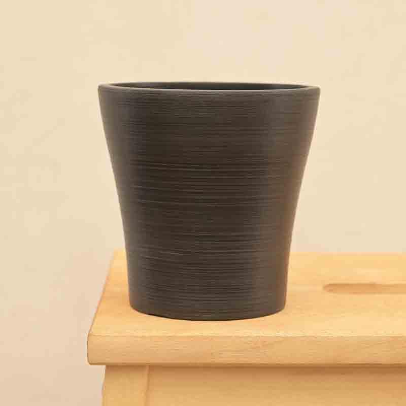 Buy UGAOO Tivoli Planter for Home & Balcony Garden- Black Pots & Planters from Vaaree