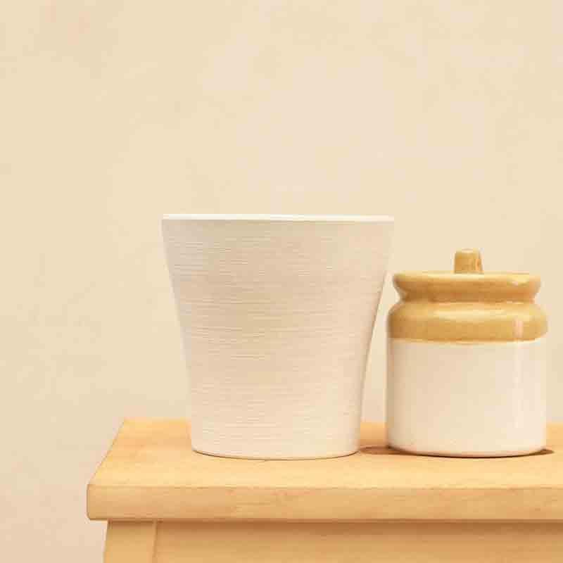 Buy UGAOO Tivoli Planter for Home & Balcony Garden- White Pots & Planters from Vaaree