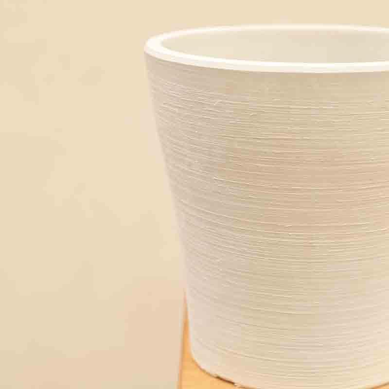 Buy UGAOO Tivoli Planter for Home & Balcony Garden- White Pots & Planters from Vaaree