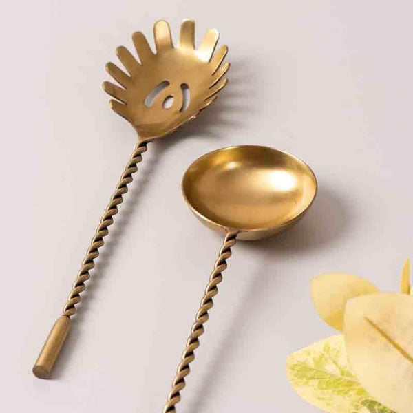 Buy Twisted Love Salad Serving Spoon - Set Of Two Salad Spoon from Vaaree