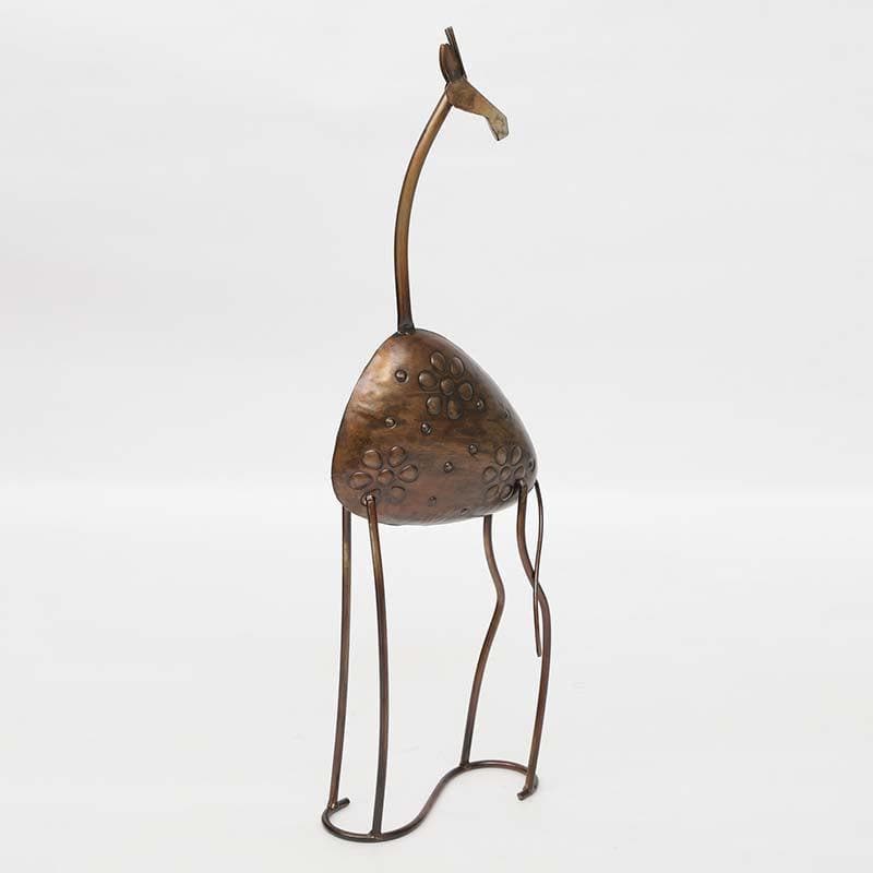 Buy Mini Giraffe Statue Showpieces from Vaaree