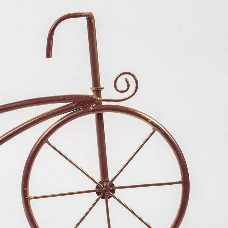 Showpieces - Rustic Bicycle Table Decor