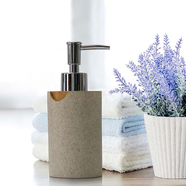 Buy Minimalistic Soap Dispenser Soap Dispenser from Vaaree