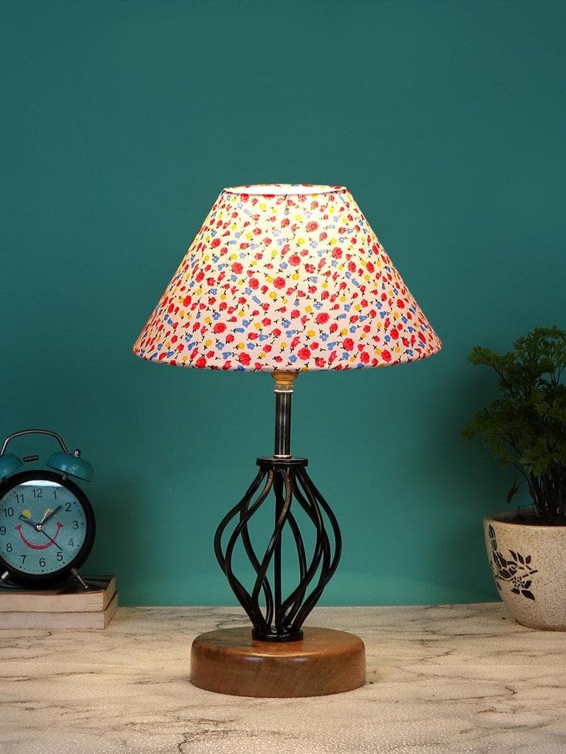 Buy Dainty Georgia Table Lamp Table Lamp from Vaaree