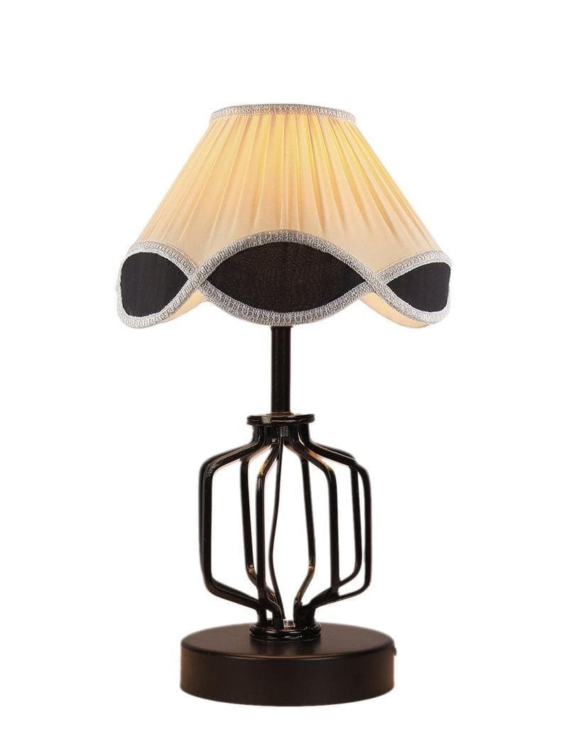 Buy Retro Metal Table Lamp Table Lamp from Vaaree