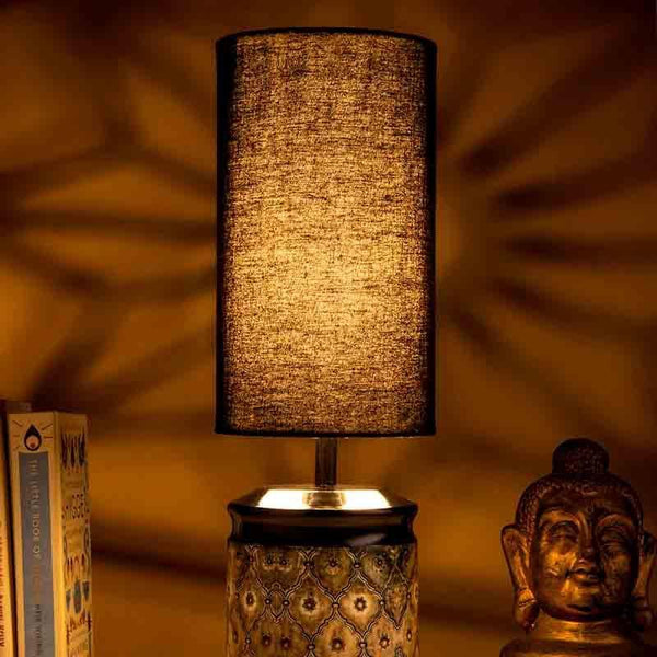 Table Lamp - Solid Chaukdi Table Lamp