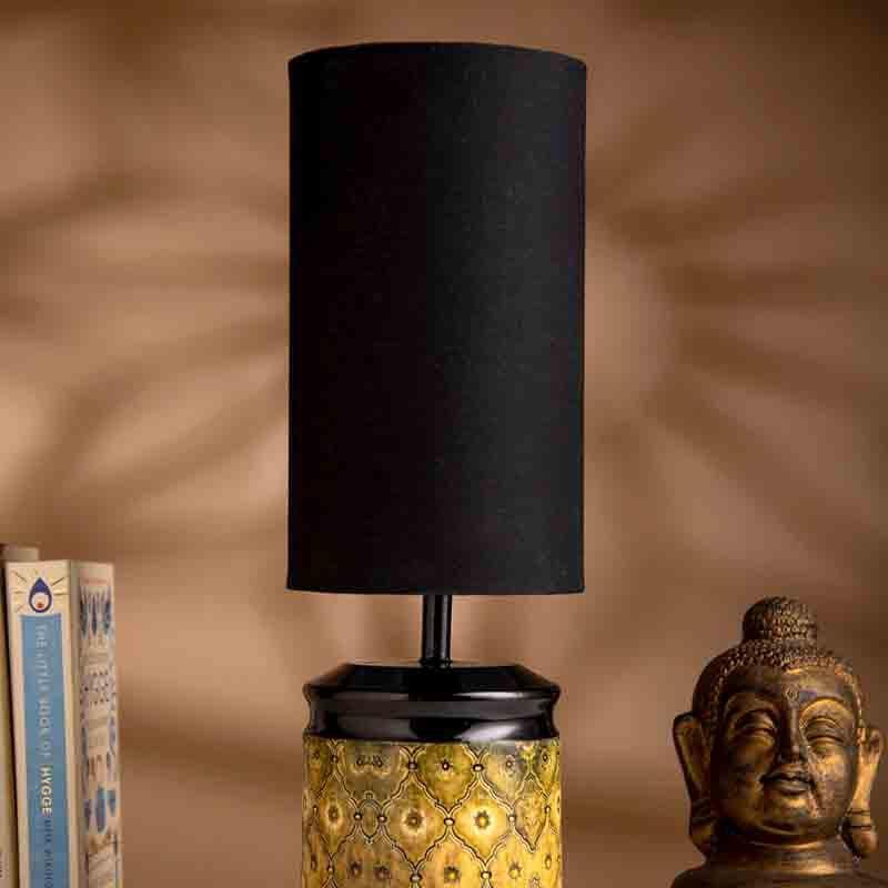 Buy Table Lamp - Solid Chaukdi Table Lamp at Vaaree online