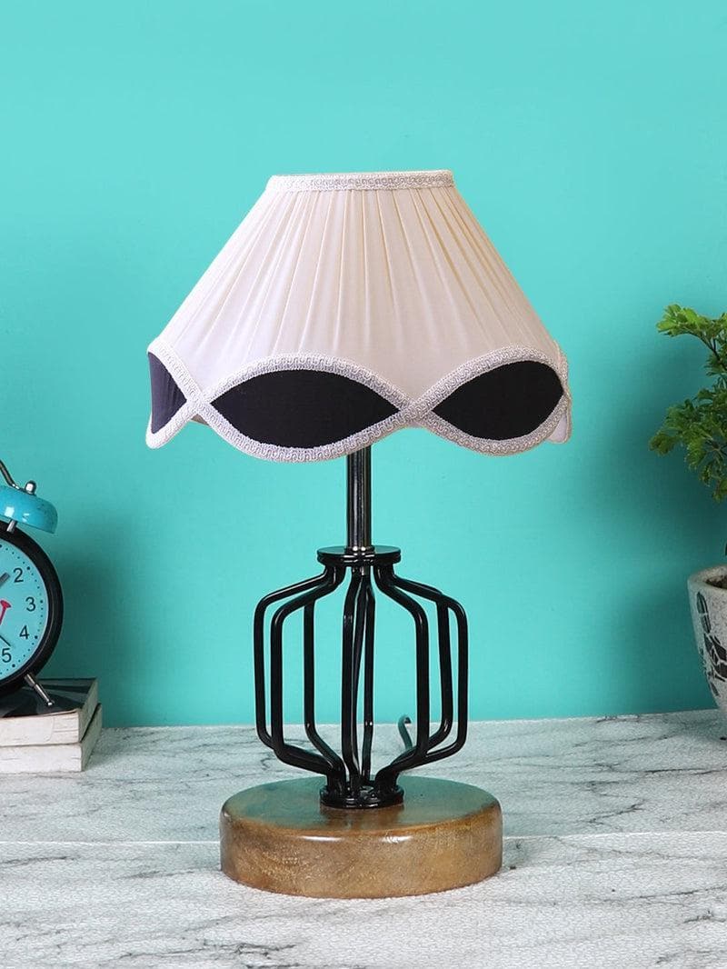 Buy Vinatge Cosmo Table Lamp Table Lamp from Vaaree